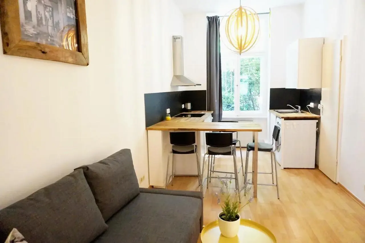 Staybearlin Apartments Prenzlauer Berg Dunckerstrasse Berlin